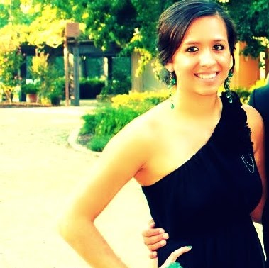 Heather Perez Photo 22