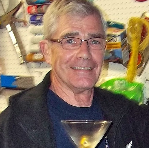 Gene Sanders Photo 6