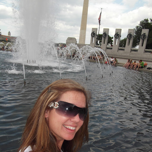 Sara Hester Photo 11