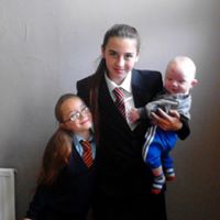 Natalie Bates Photo 28