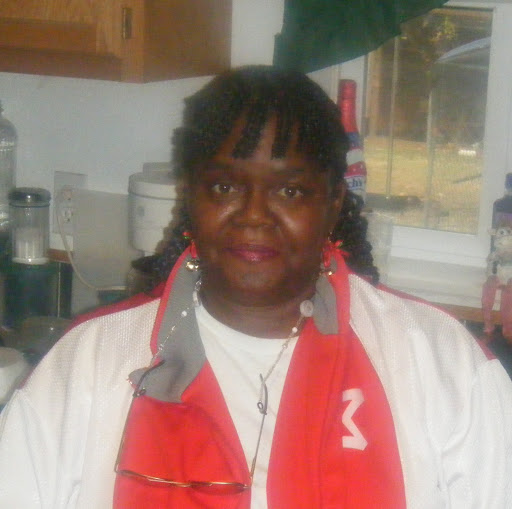 Doris White Photo 15