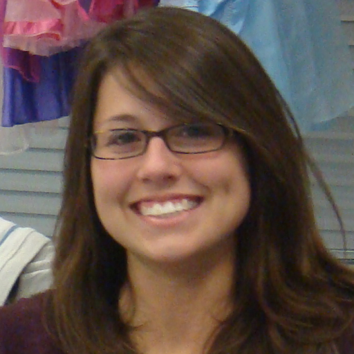 Stephanie Dean Photo 14