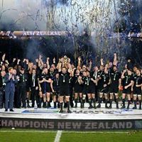 Michelle Roche Photo 19