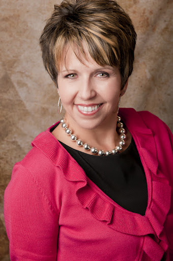 Angela Roberson Photo 20