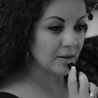 Laura Ebert Photo 24