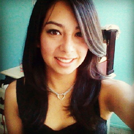 Andrea Santillan Photo 23