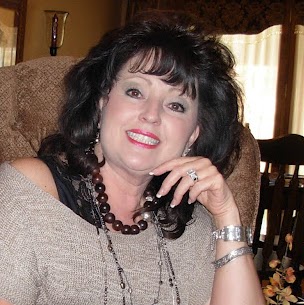 Debbie Garcia Photo 13