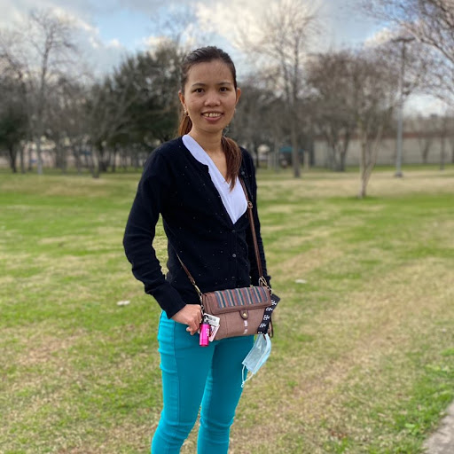 Ngan Tran Photo 35