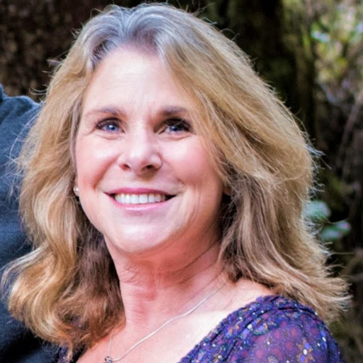 Laurel Davis Photo 41