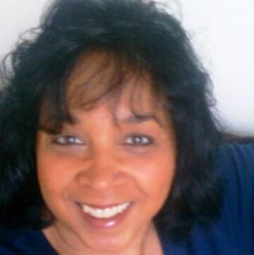 Lori Scott Photo 15