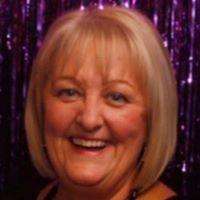 Michele Bradshaw Photo 34