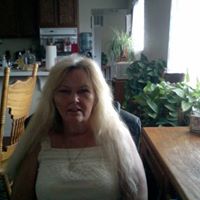 Karen Dillon Photo 17