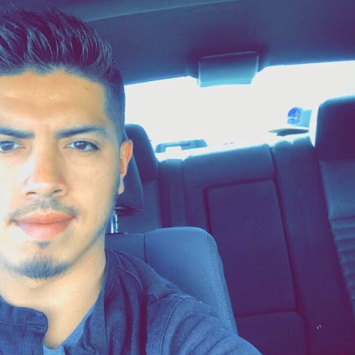 Daniel Iniguez Photo 20