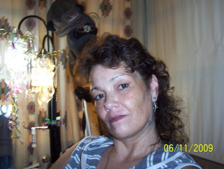 Michelle Barnes Photo 40