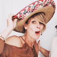 Sarah Rowland Photo 13