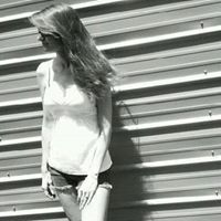 Julie Fielding Photo 10