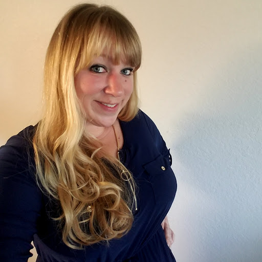 Amanda Patterson Photo 25