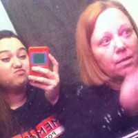 Stacey Reynolds Photo 17