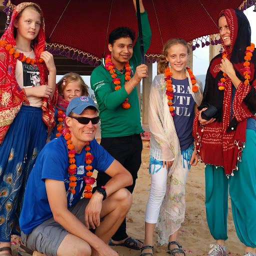 Nathan Anderson Photo 16