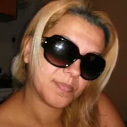 Frances Valles Photo 4