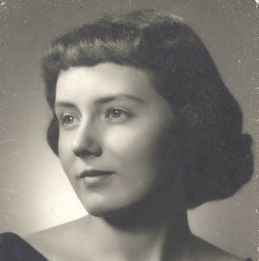 Anne Edwards Photo 19