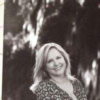 Cynthia Hodges Photo 14
