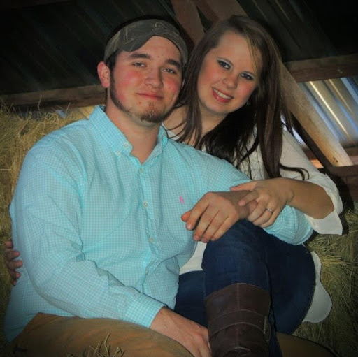 Megan Bell Photo 45