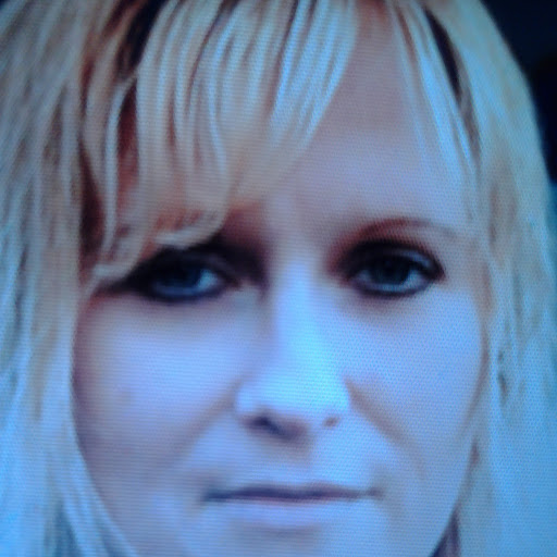 Tracy Adkins Photo 29