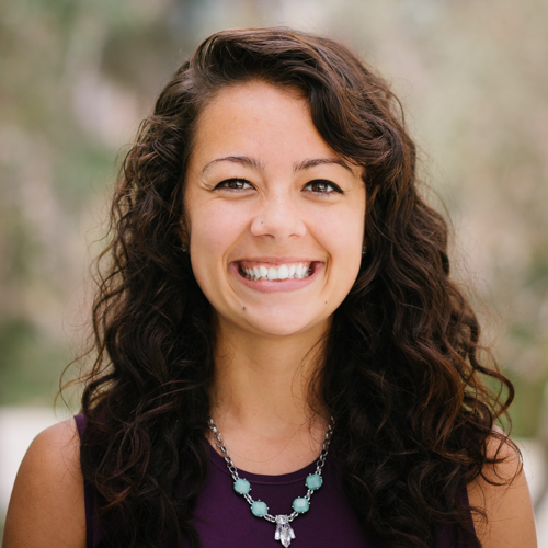 Alicia Powers Photo 19