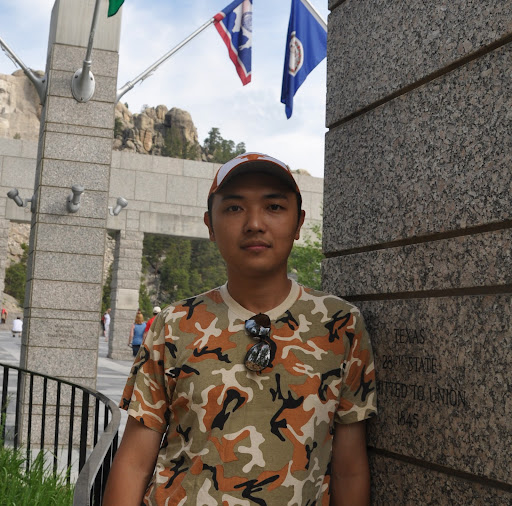 Yubing Wang Photo 5