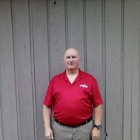 Robert Becker Photo 50