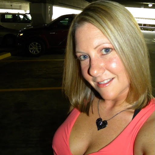 Kimberly Newsom Photo 30