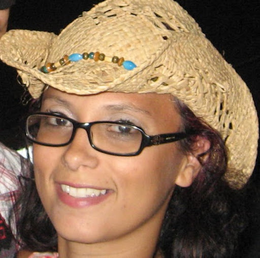 Cindy Dennis Photo 11