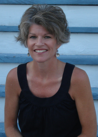 Danielle Walsh Photo 32