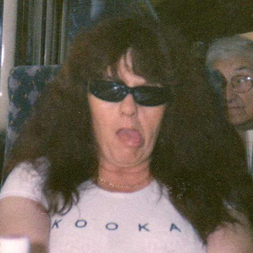 Janice Cain Photo 20