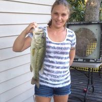 Rebecca Hill Photo 20