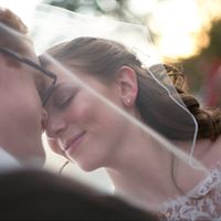 Julia Caldwell Photo 37