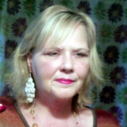 Tonya Stephens Photo 21