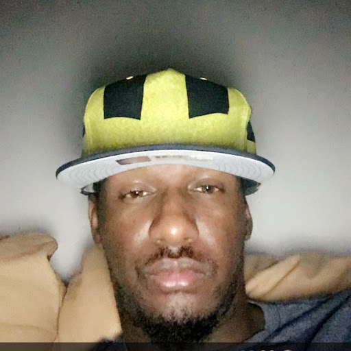 Julius Martin Photo 19