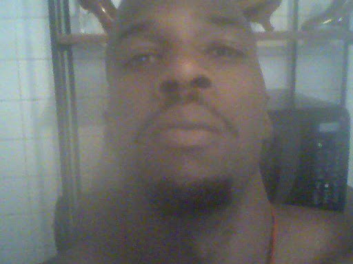 Christopher Deloach Photo 3