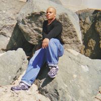 Derrick Hill Photo 8