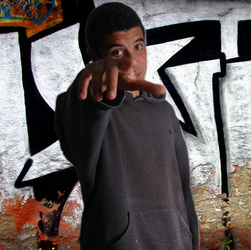 Jonathan Moore Photo 50