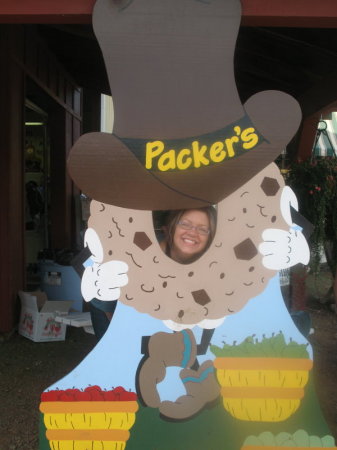 Julie Spencer Photo 20