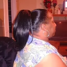 Anita Hunter Photo 26