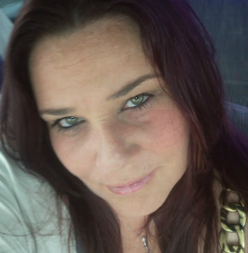 Pamela Anderson Photo 12