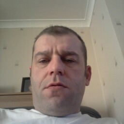 Robert Downing Photo 43