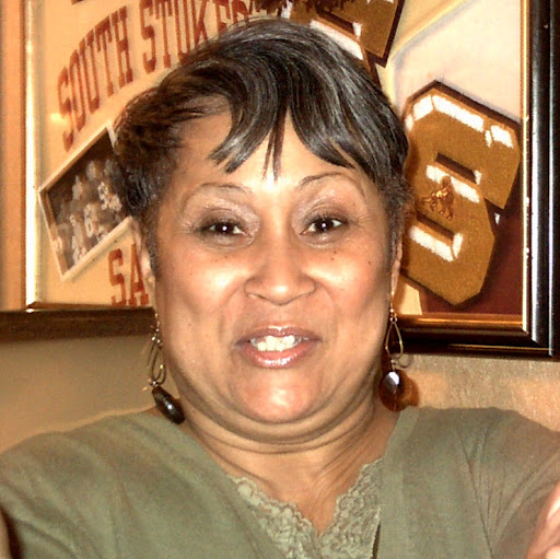 Charlene Edwards Photo 26