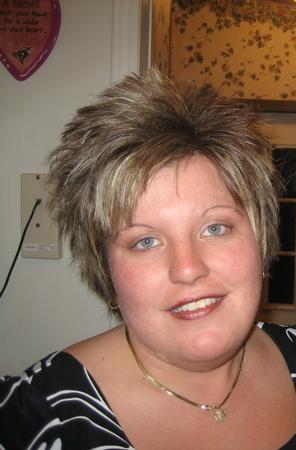 Rebecca Hill Photo 30