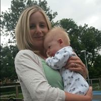 Victoria Pickering Photo 15