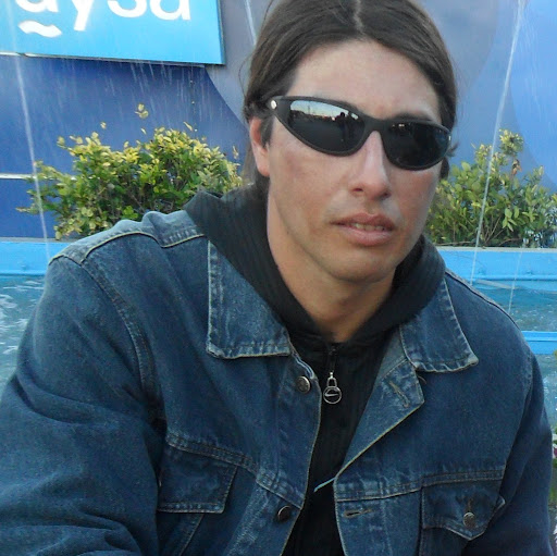 Ariel Chaves Photo 5
